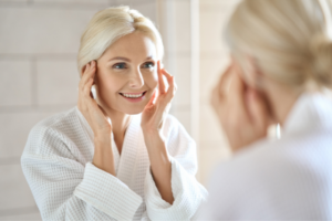 Cómo mejorar los cambios faciales después de perder peso